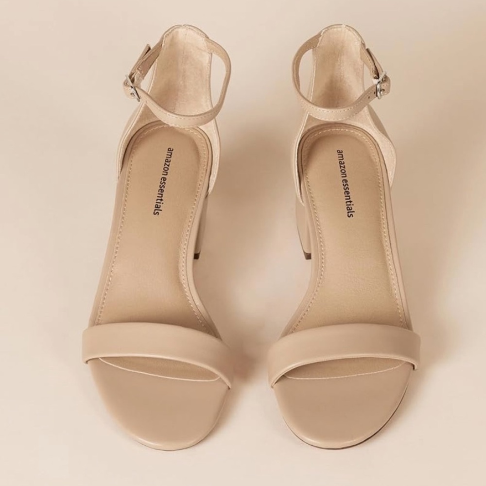 Amazon Essentials Tan Heels - Picture 2 of 3